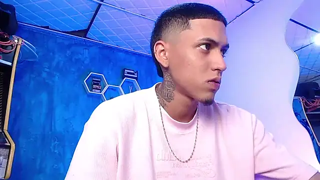 Liam lee online show from 02.08.25