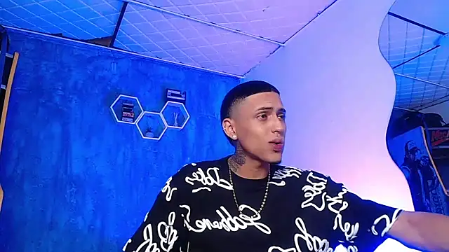 Liam lee online show from 02.20.25