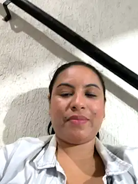 Snapshot of Francesca_ferrari chatting on 03.14.25 Francesca ferrari online show from 03.14.25