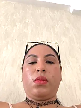 Francesca ferrari online show from 10.25.25