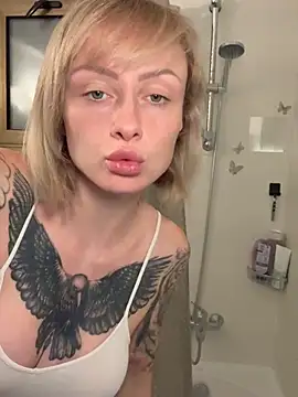 haileyhope  online show from 03.08.26