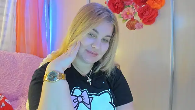 CoraSwon online show from 03.06.25