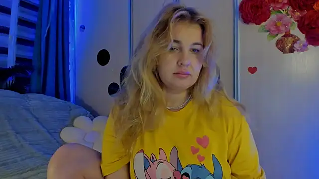 CoraSwon online show from 11.11.25