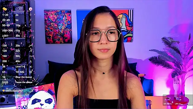 Snapshot of LanaBaker chatting on 12.15.25 LanaBaker online show from 12.15.25