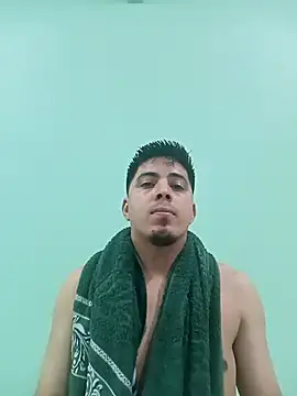 Snapshot of Fiel77 chatting on 05.06.26 Fiel77 online show from 05.06.26