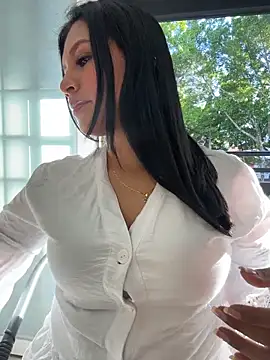 Sofia Convers online show from 05.20.26