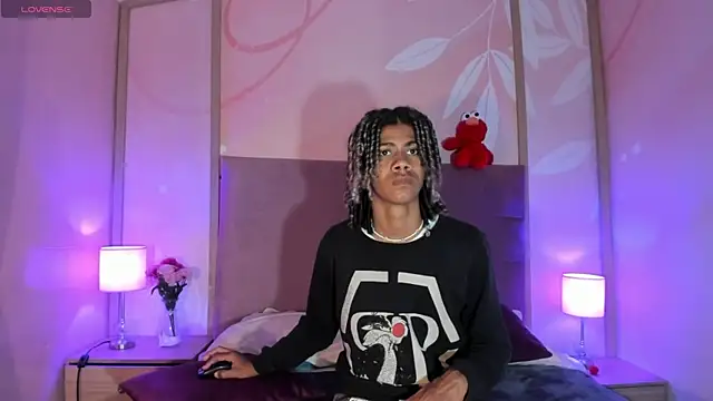 Maxim-Walker online show from 02.08.25