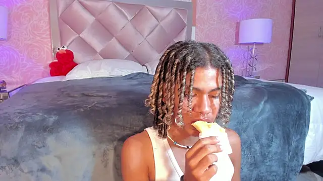 Maxim-Walker online show from 03.07.25