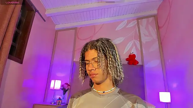 Maxim-Walker online show from 03.09.25