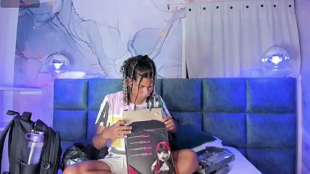 Maxim-Walker online show from 09.10.25