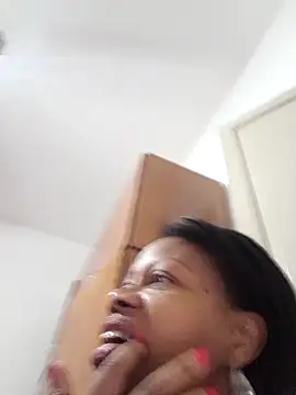 littlebrunett online show from 01.30.25