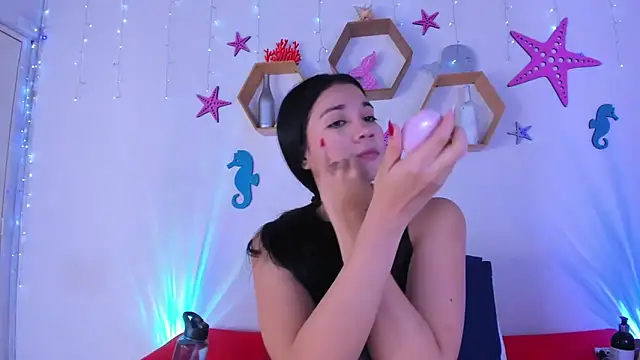 Emiily Parkerr online show from 02.05.26