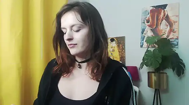 juicyNadine online show from 01.06.25