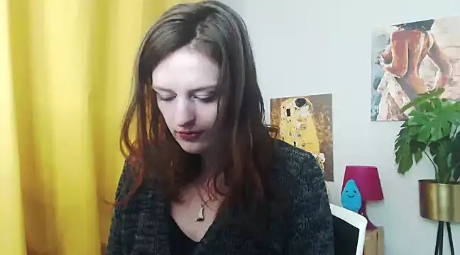 juicyNadine online show from 01.27.25