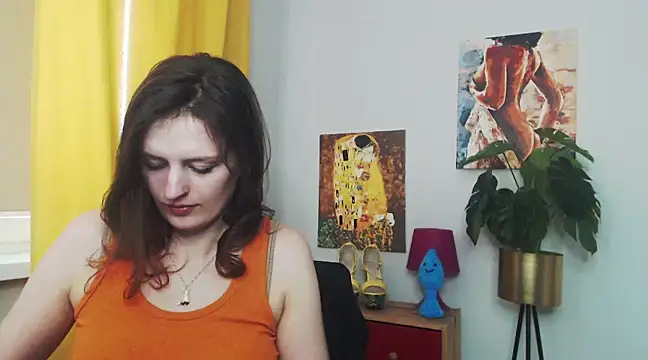 juicyNadine online show from 02.06.25