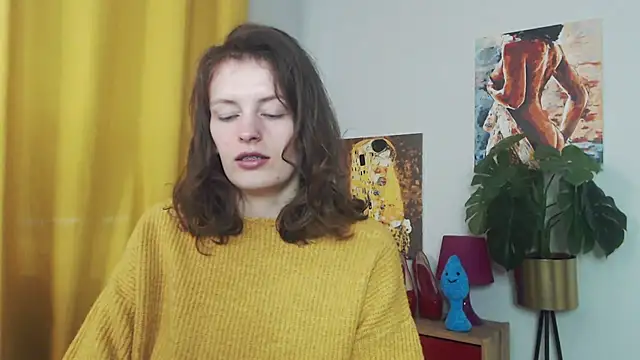 juicyNadine online show from 09.28.25