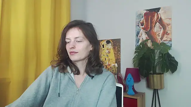 juicyNadine online show from 09.29.25