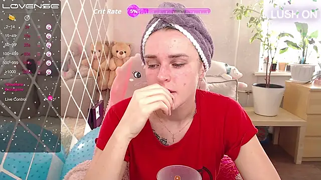 Bella  Swoon online show from 09.24.25