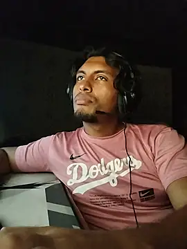 Snapshot of Khada4Jhin chatting on 06.12.26 Khada4Jhin online show from 06.12.26