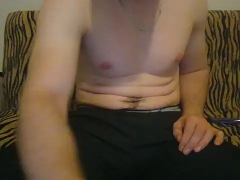 Snapshot of justwatchbaby chatting on 12.19.25 justwatchbaby online show from 12.19.25