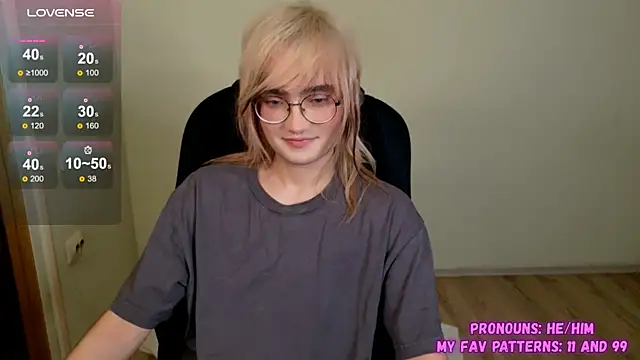 CuteYukiKun online show from 10.04.25