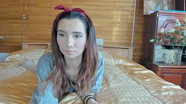 crystalnut online show from 02.01.25