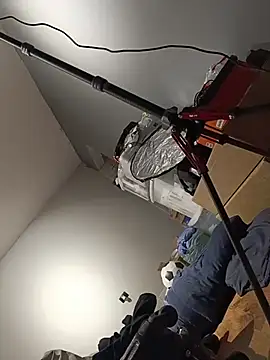 Kaue007 online show from 12.15.25