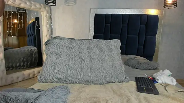 Snapshot of Levy_Steve chatting on 12.15.25 Levy Steve online show from 12.15.25