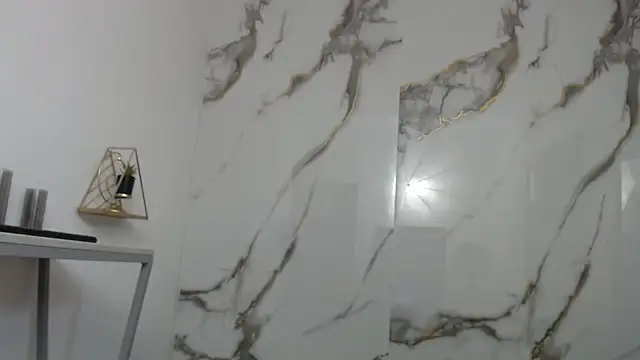 Lindsey8 online show from 04.02.26