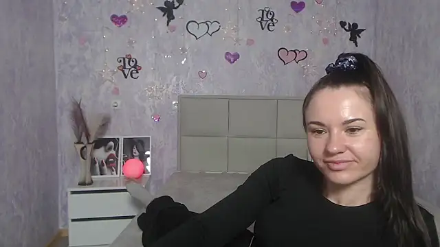 KaraCriegs online show from 03.09.25