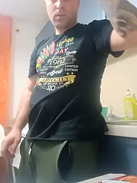 LucianM6 online show from 11.12.25