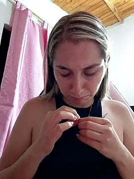 Iris love18 online show from 02.14.26