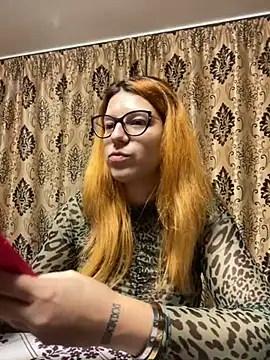 NadiraNoor online show from 01.22.25