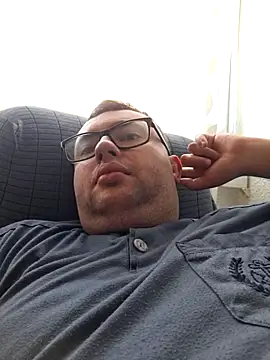 Javier bear online show from 04.05.26