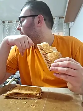 Javier bear online show from 04.11.26