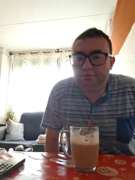 Javier bear online show from 04.19.26