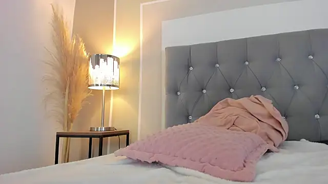 Snapshot of mailin18 chatting on 01.21.25 mailin18 online show from 01.21.25