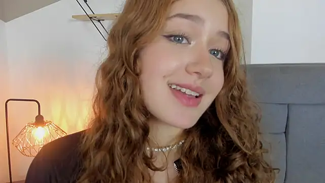 Snapshot of mailin18 chatting on 02.16.25 mailin18 online show from 02.16.25