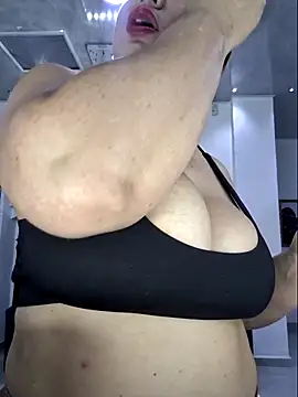 laura bassi online show from 11.10.25