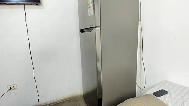 Snapshot of fullpasionkv220 chatting on 03.11.25 fullpasionkv220 online show from 03.11.25