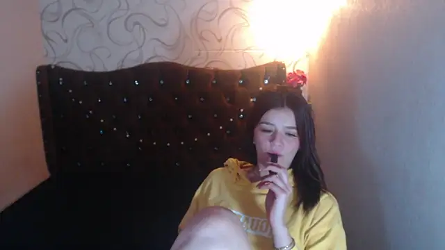 LiaHarryis online show from 03.05.25