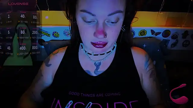 EllieOz online show from 01.05.25