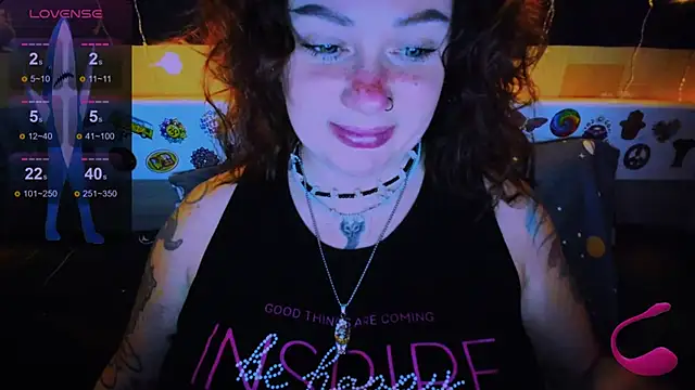 EllieOz online show from 01.10.25