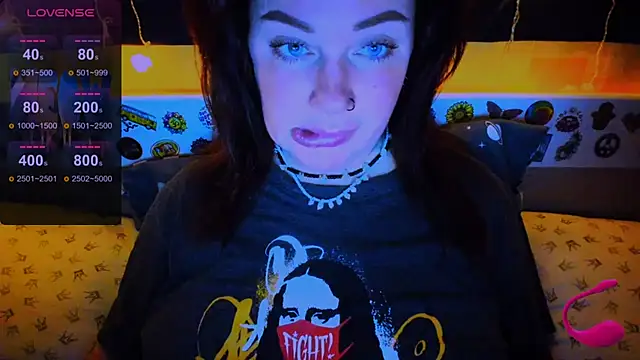 EllieOz online show from 02.17.25