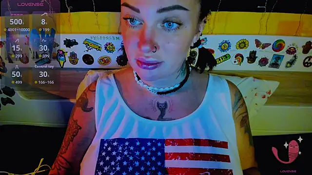 EllieOz online show from 11.23.25