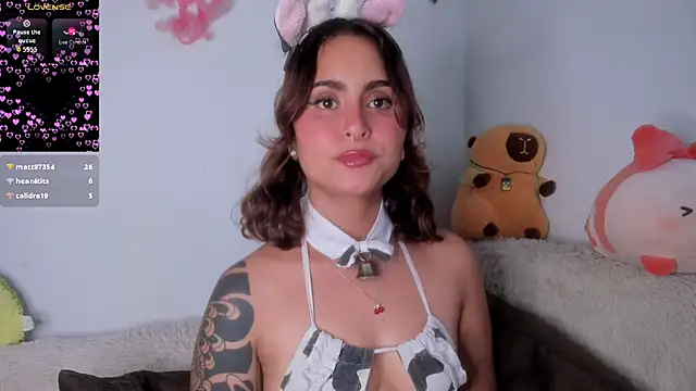 Violette-Ramirez01 online show from 10.23.25