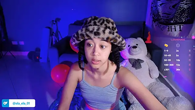 Snapshot of ela_0 chatting on 01.03.25 ela 0 online show from 01.03.25