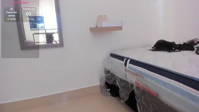 Amina hafsa online show from 12.22.25