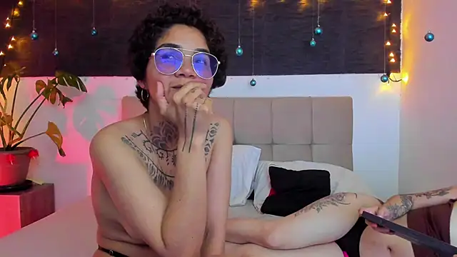 anaroman01 online show from 12.19.25