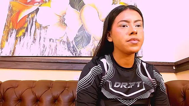 VeronicaRobles online show from 11.06.25